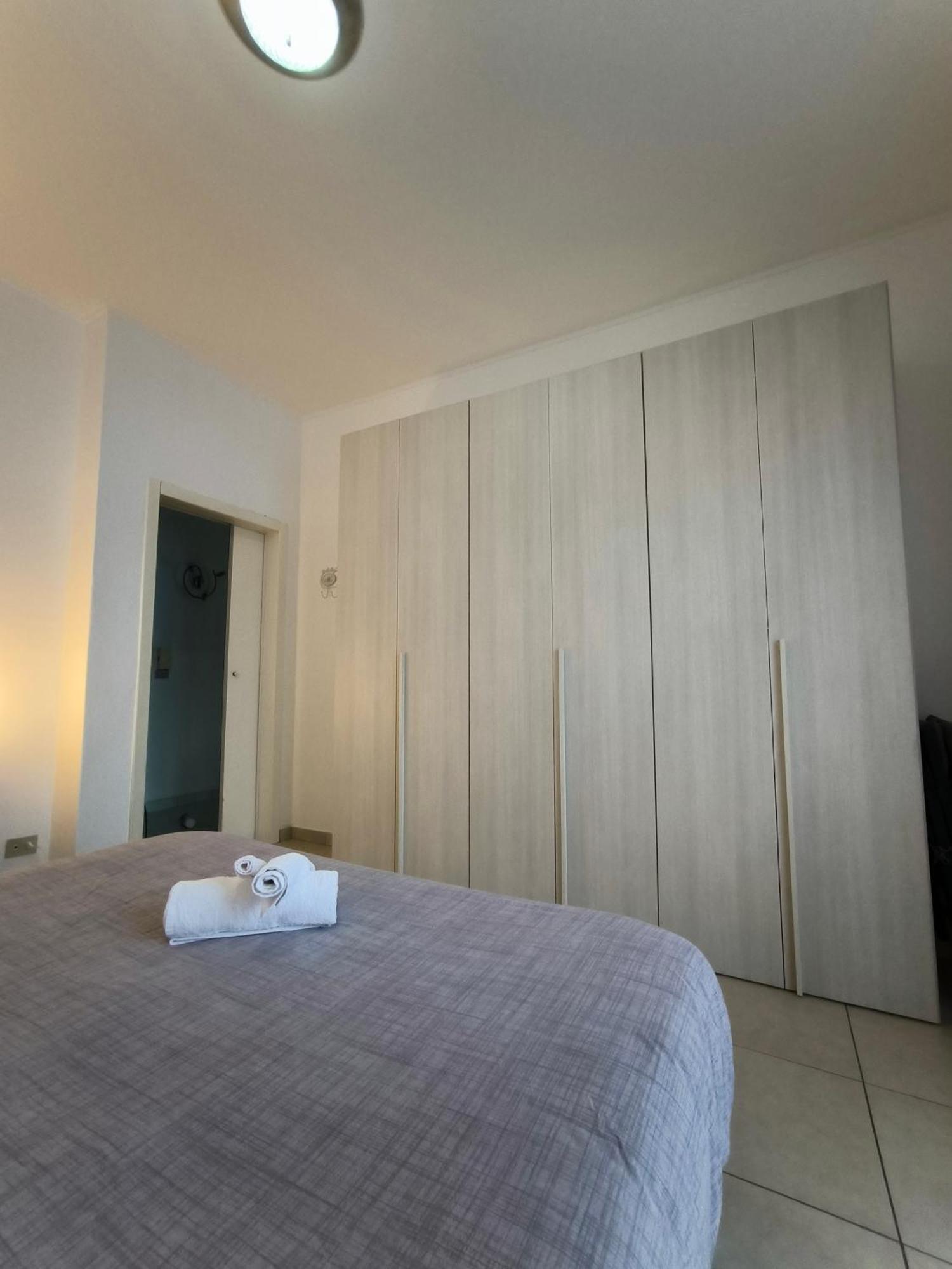 Portello Flat With Balcony Apartamento